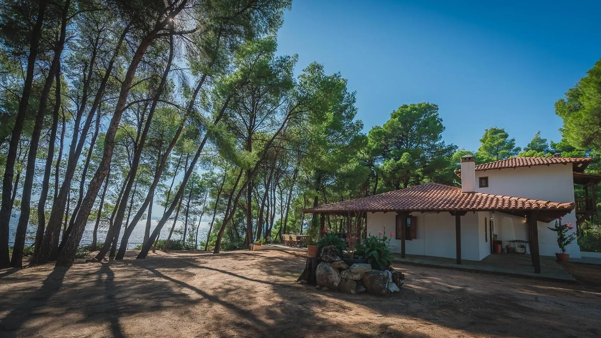 Hébergement de vacances Squirrel Beach Front Villa, Metamorfosi Grèce